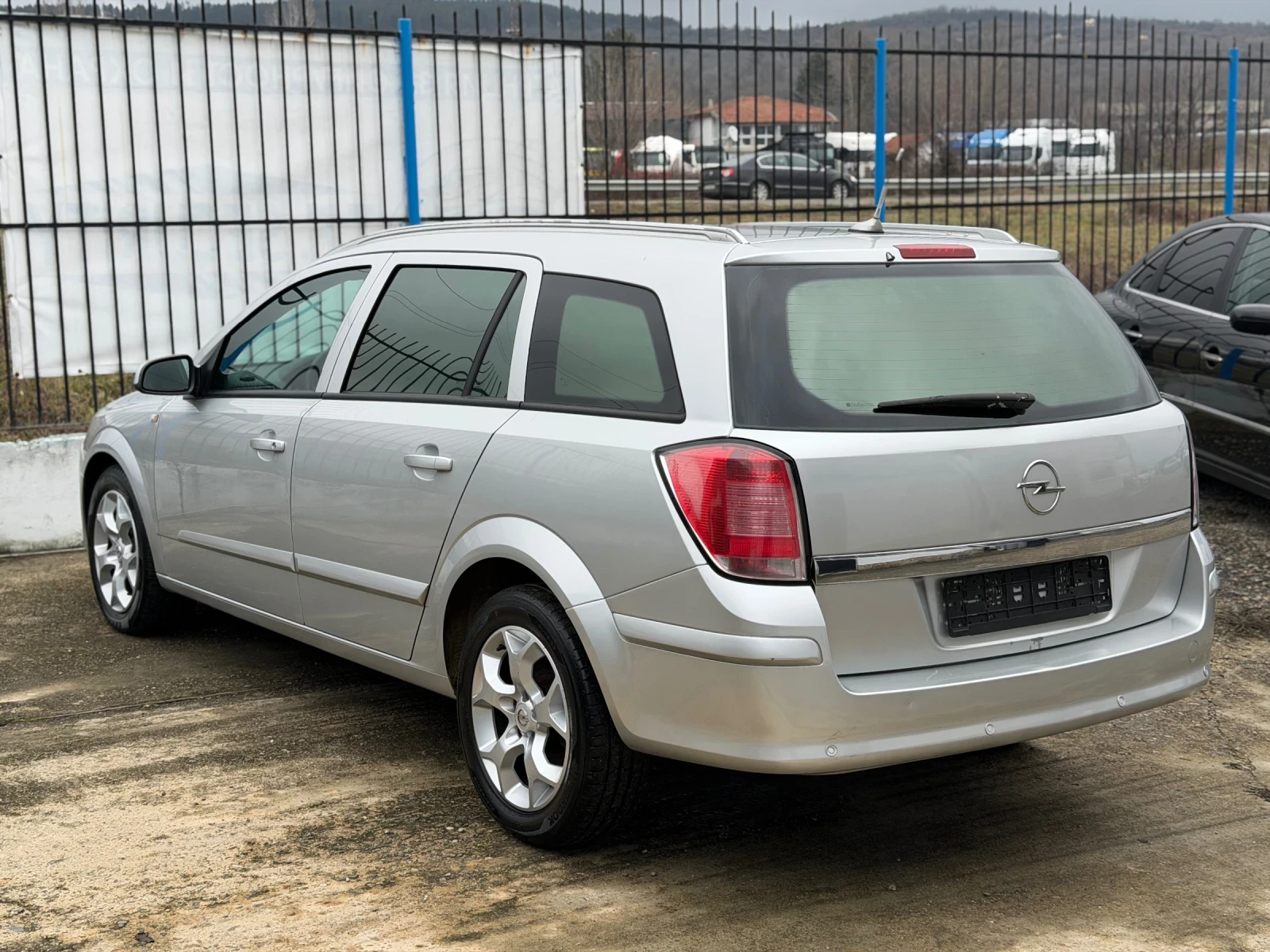 Opel Astra 1.6i - изображение 5