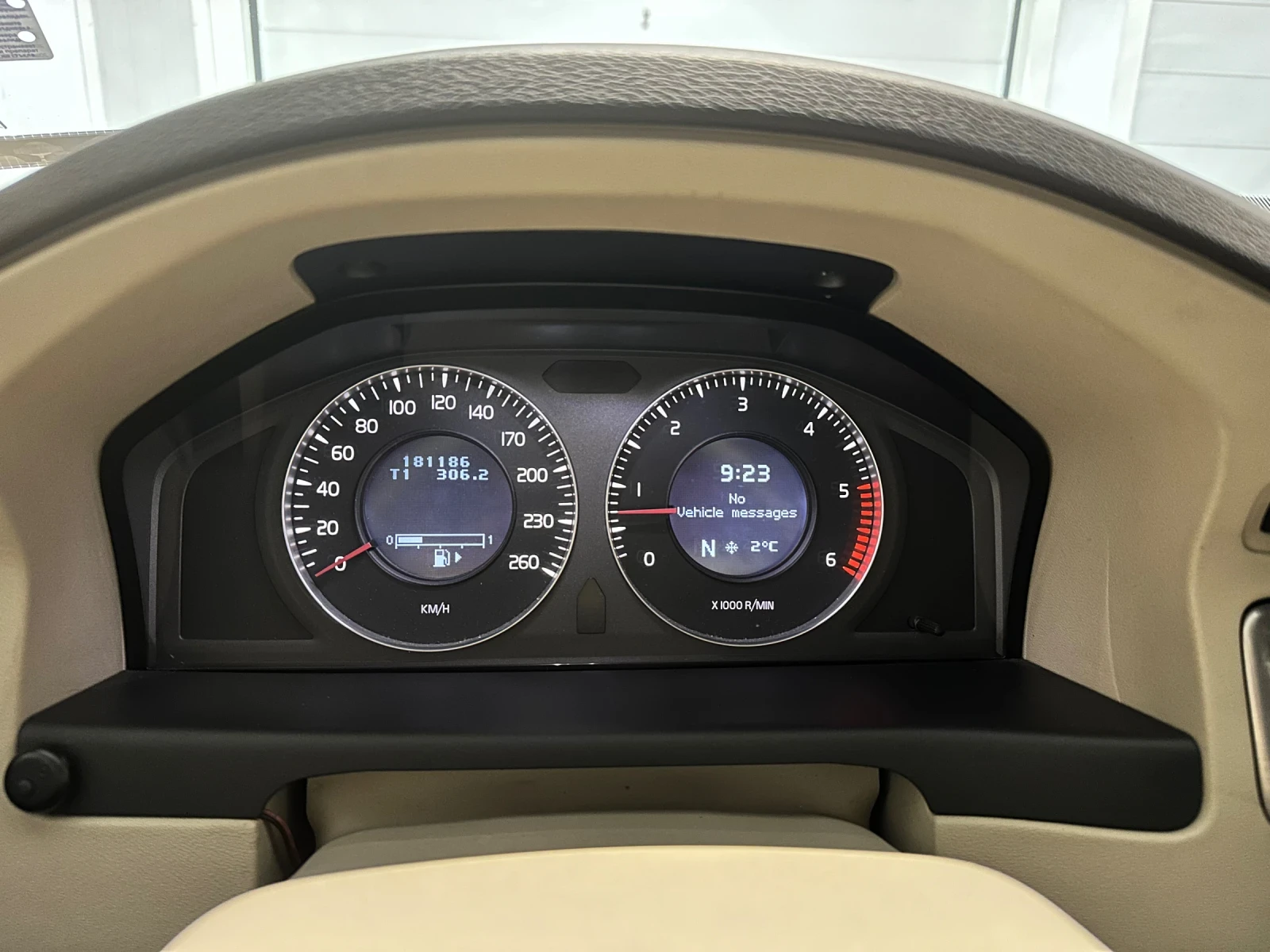 Volvo S80 2.4 D5 - изображение 10