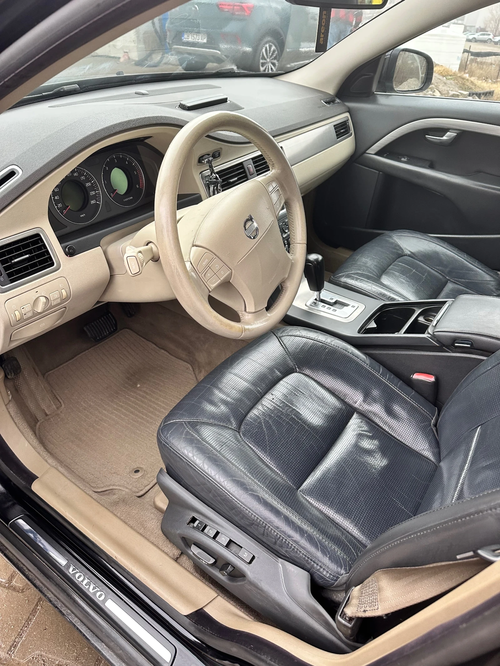 Volvo S80 2.4 D5 - изображение 9