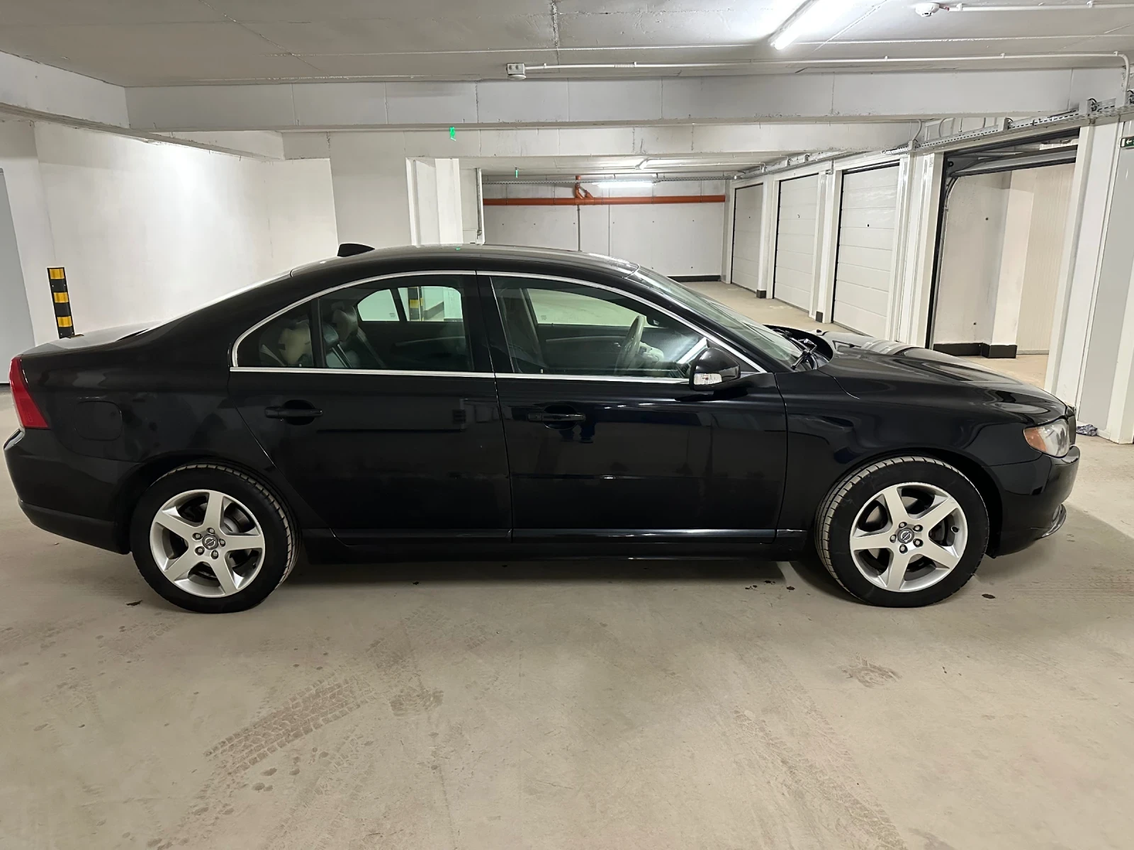 Volvo S80 2.4 D5 - изображение 5