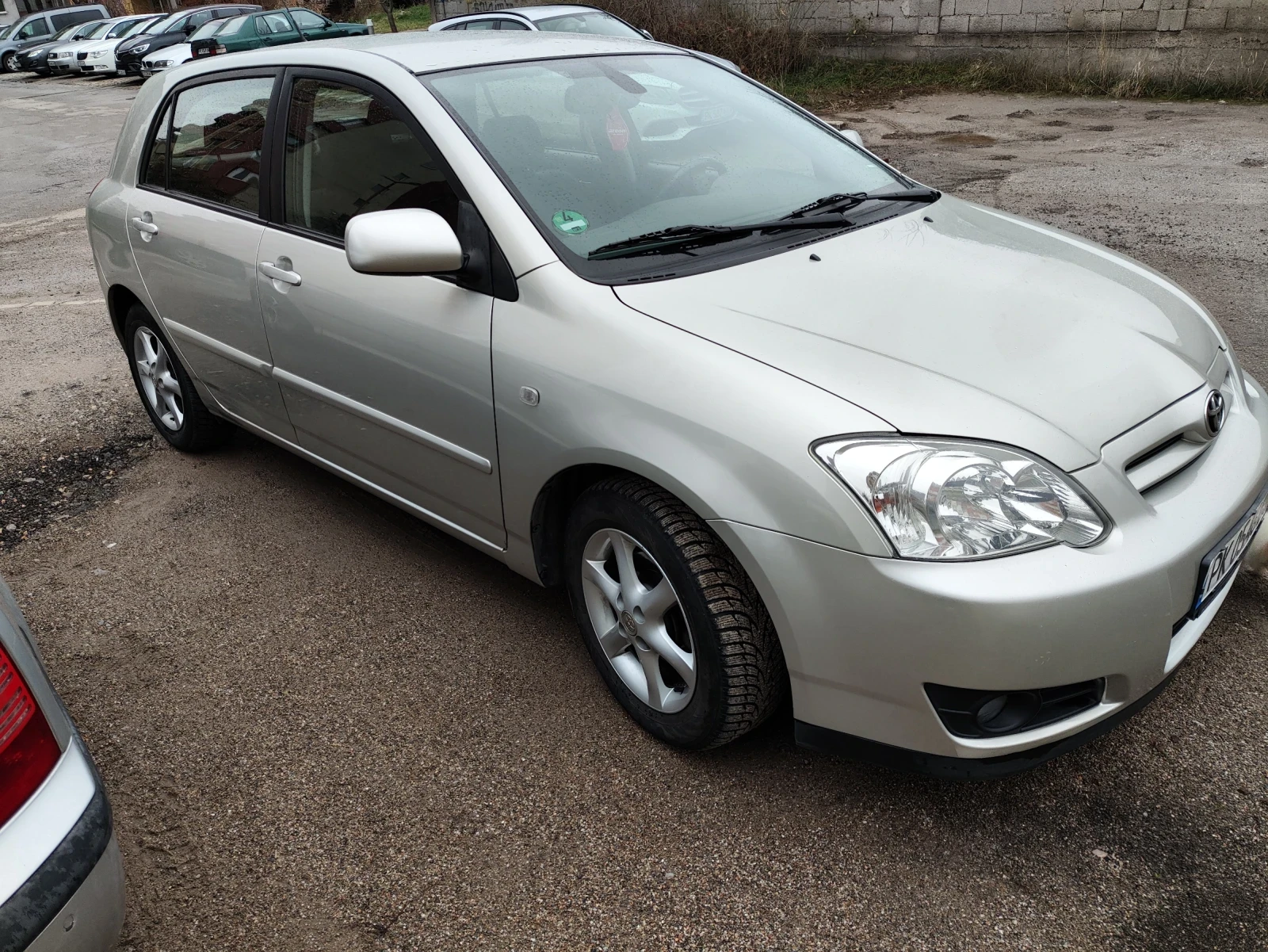 Toyota Corolla 2.0 D4D | Mobile.bg � ����������� 4