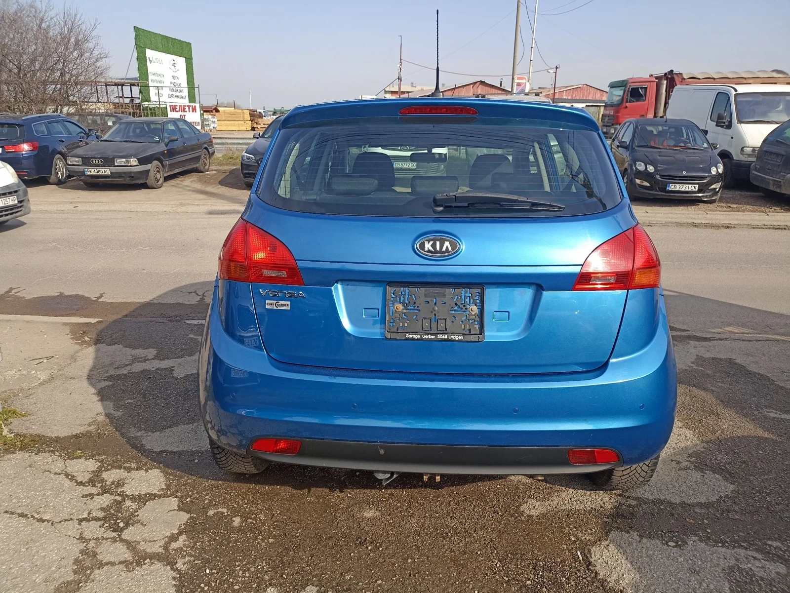 Kia Venga 1.6i Automatic , снимка 6 - Автомобили и джипове - 53827229