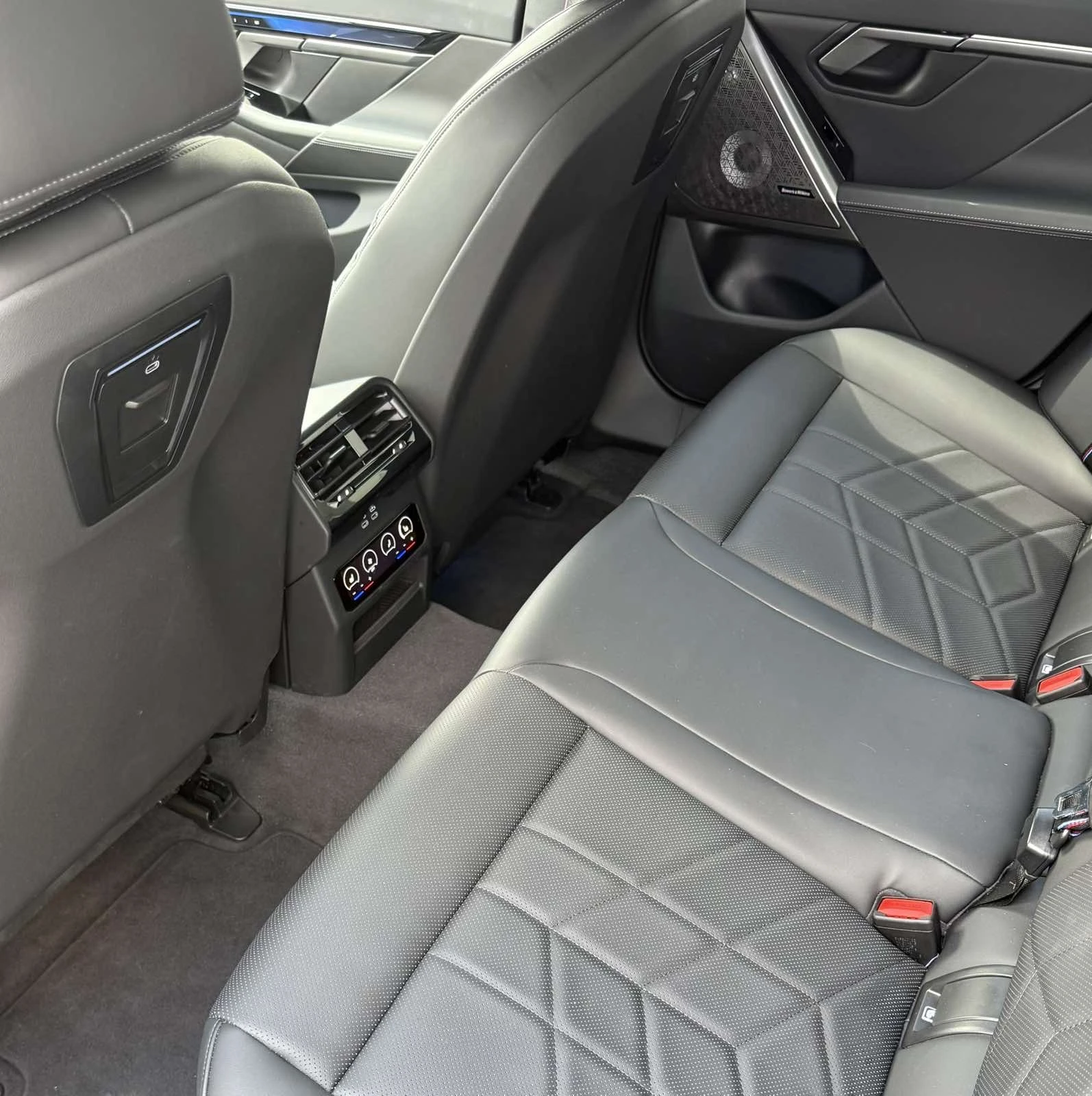 BMW 540 xDrive M Sport, снимка 11 - Автомобили и джипове - 53848318