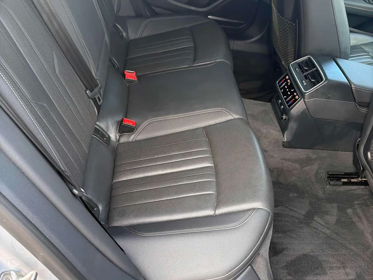 Audi A7 Technik  CARFAX, снимка 14 - Автомобили и джипове - 53884990