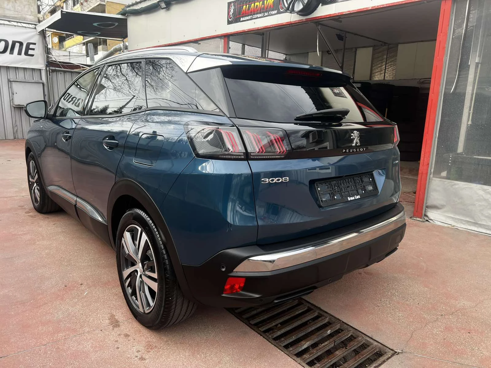 Peugeot 3008 1.6 ALLURE PURETECH 225ps | Mobile.bg � ����������� 6