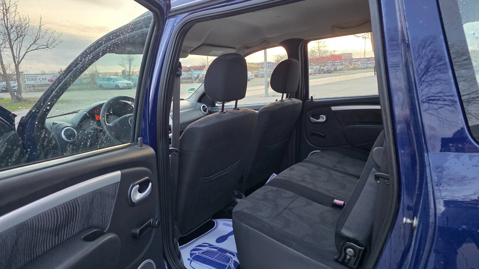 Dacia Logan 1.6i/87hp/УНИКАТ/FACE LIFT, снимка 8 - Автомобили и джипове - 54209227