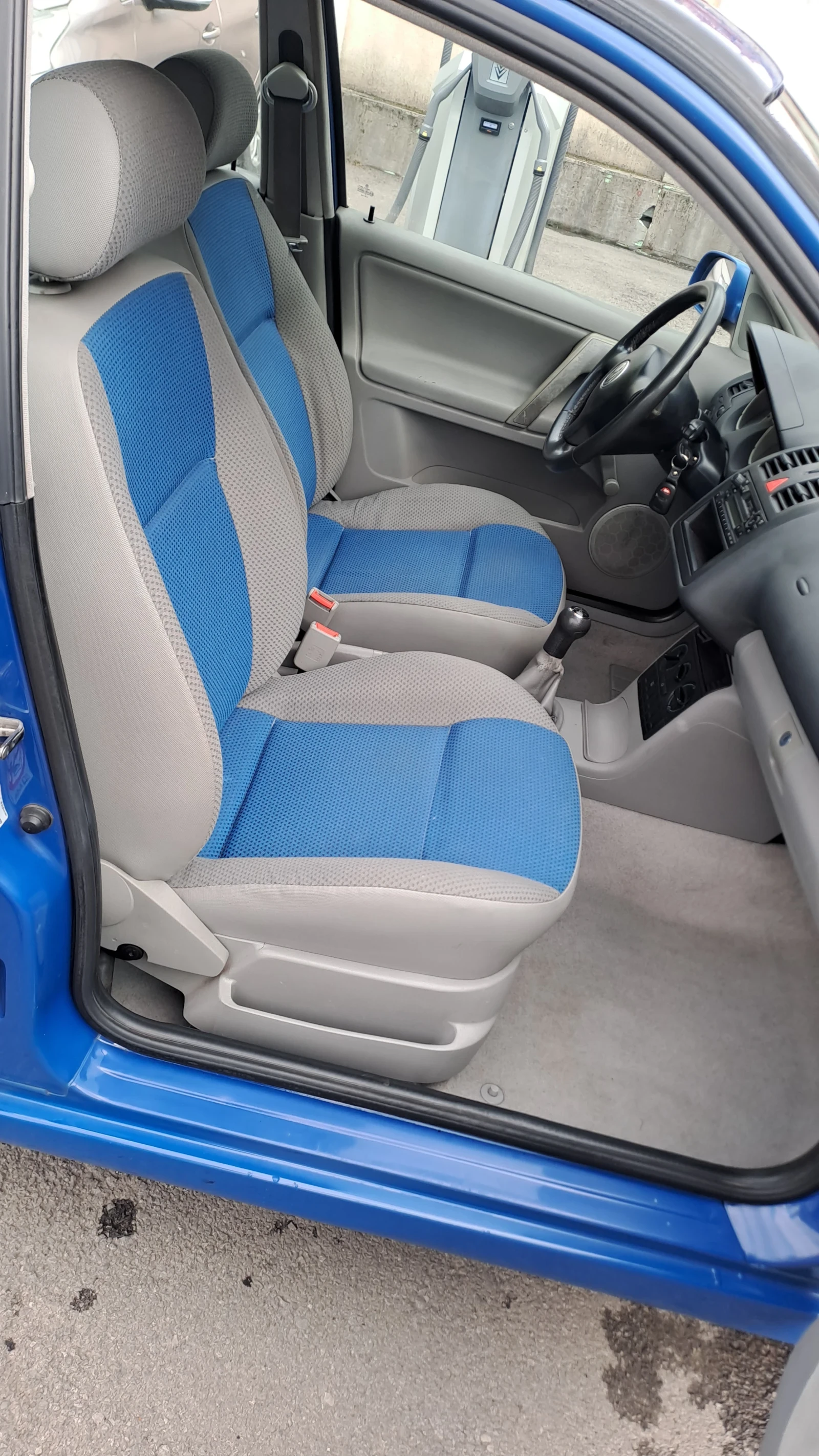 VW Polo Polo 1.0 MPI, 50 к.с., снимка 12 - Автомобили и джипове - 54795855