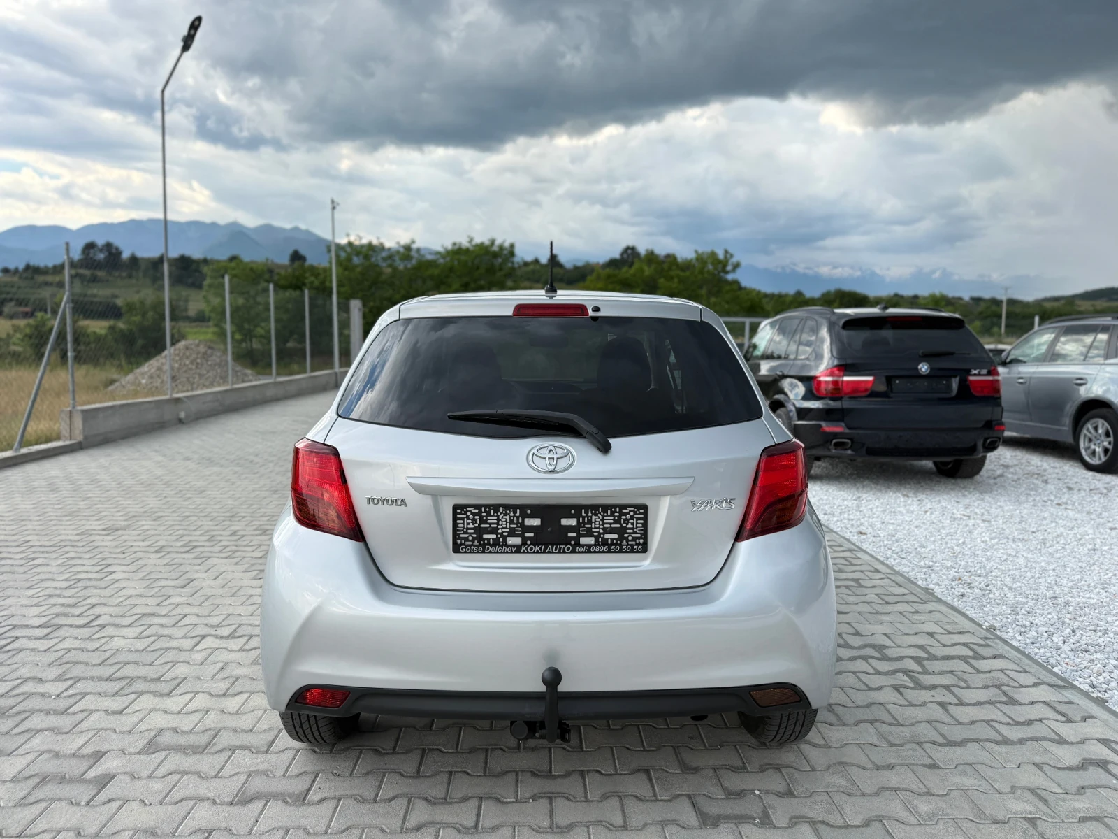 Toyota Yaris 1.3 VVTI NAVI CAMERA, снимка 5 - Автомобили и джипове - 54875646