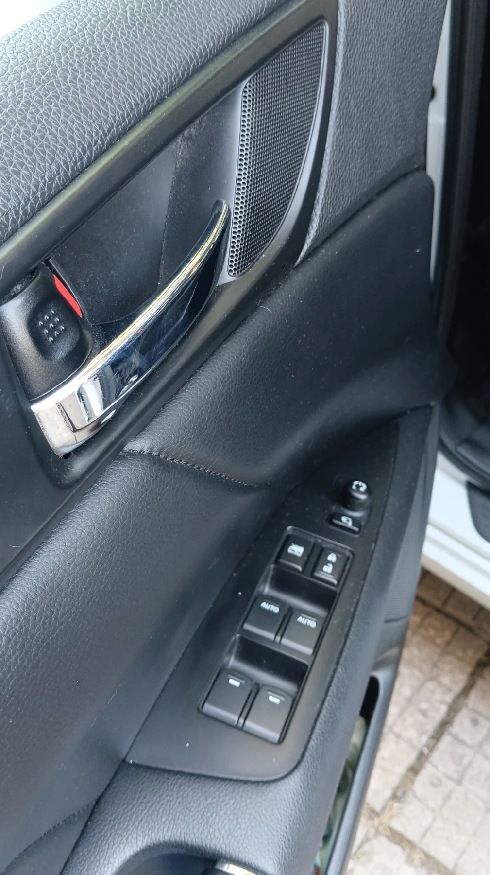 Suzuki Kizashi 2, 4 GL , снимка 7 - Автомобили и джипове - 55478917
