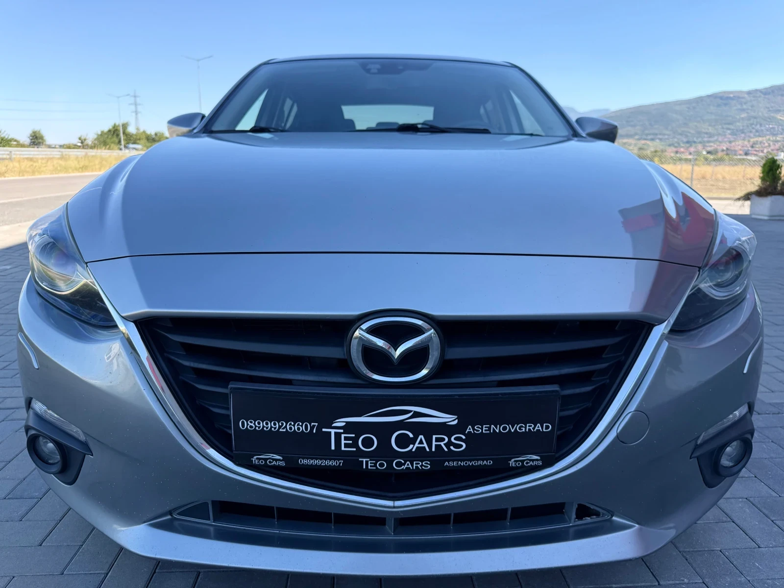 Mazda 3 2.0i 165к.с SKYACTIV / SPORT / NAVI / KEYLESS, снимка 2 - Автомобили и джипове - 55963536