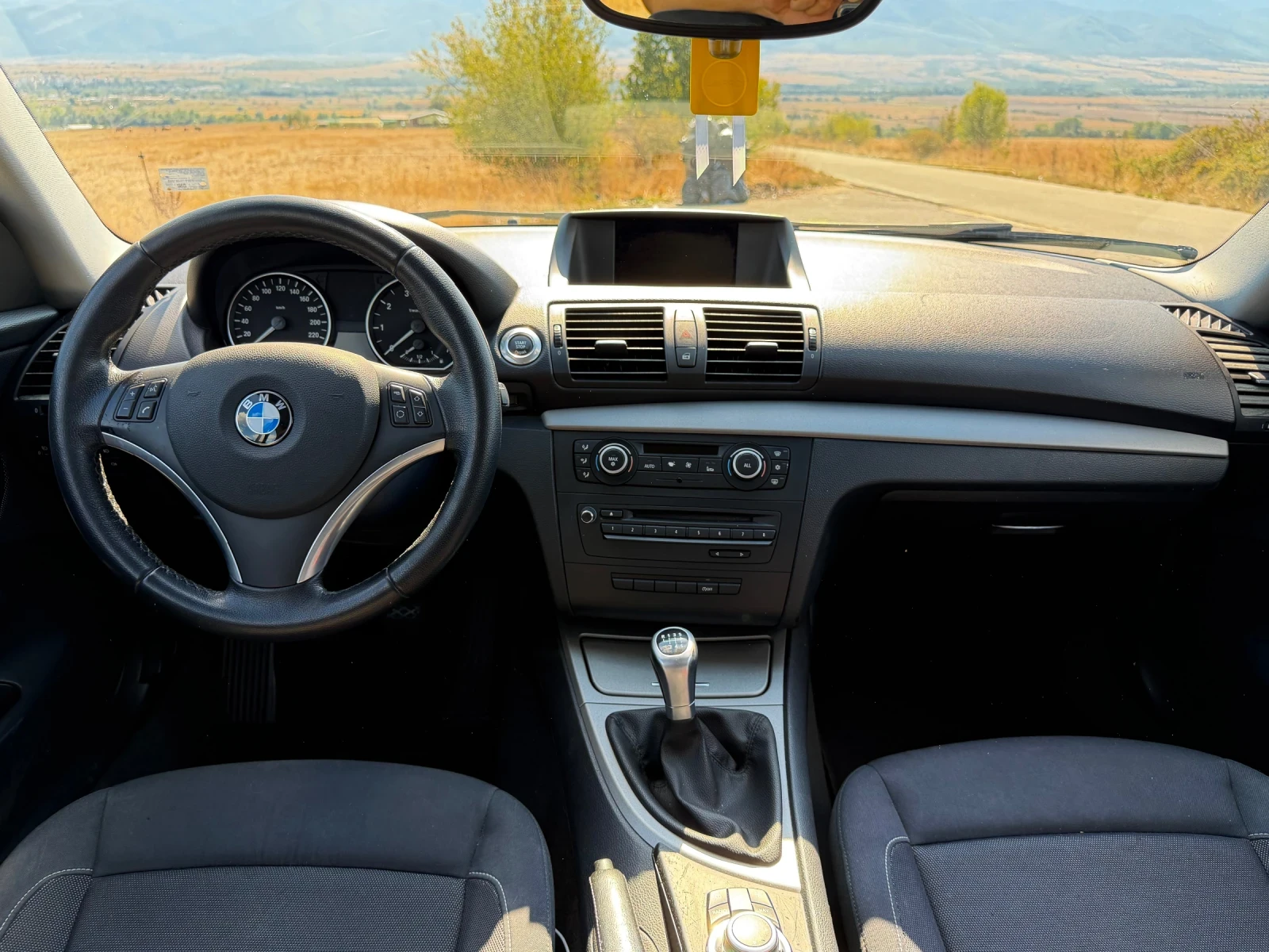 BMW 118 НОВ ВНОС!, снимка 6 - Автомобили и джипове - 56152829