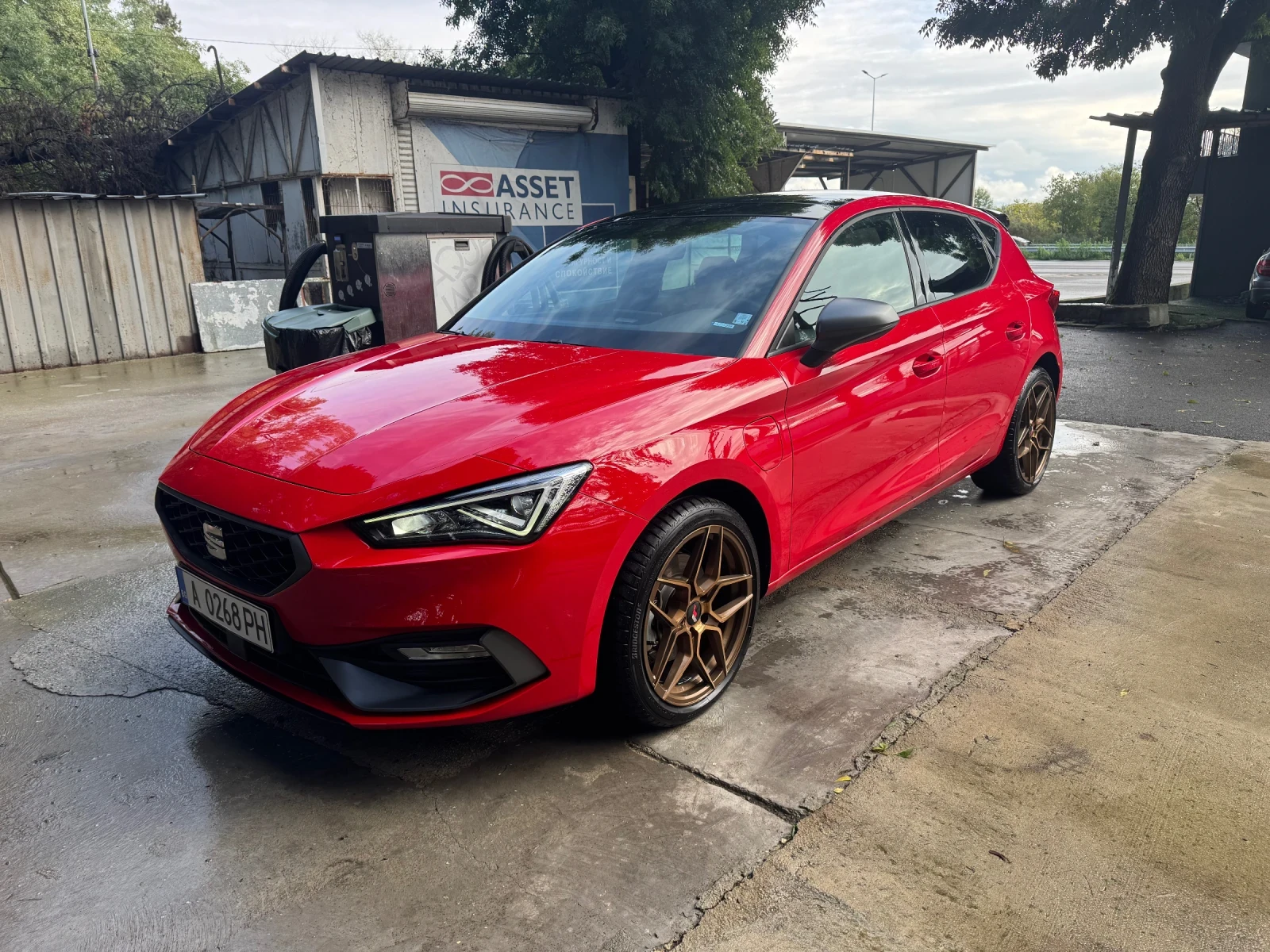Seat Leon, снимка 5 - Автомобили и джипове - 56563652