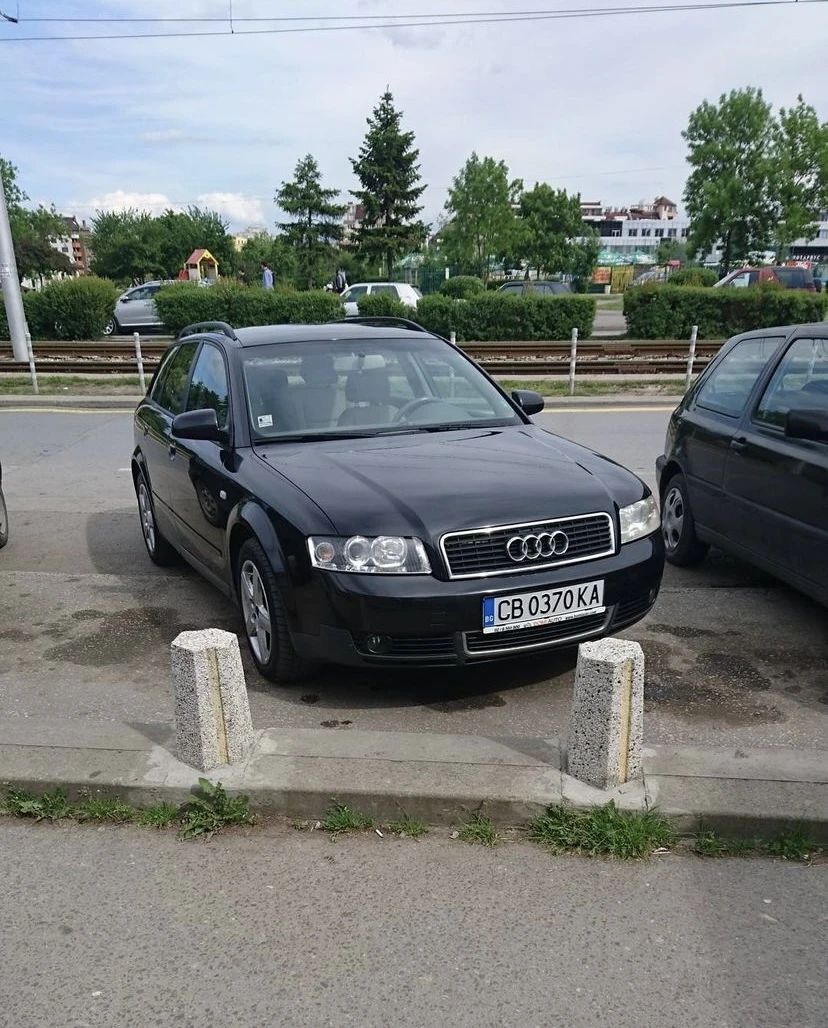 Audi A4, снимка 3 - Автомобили и джипове - 56610797