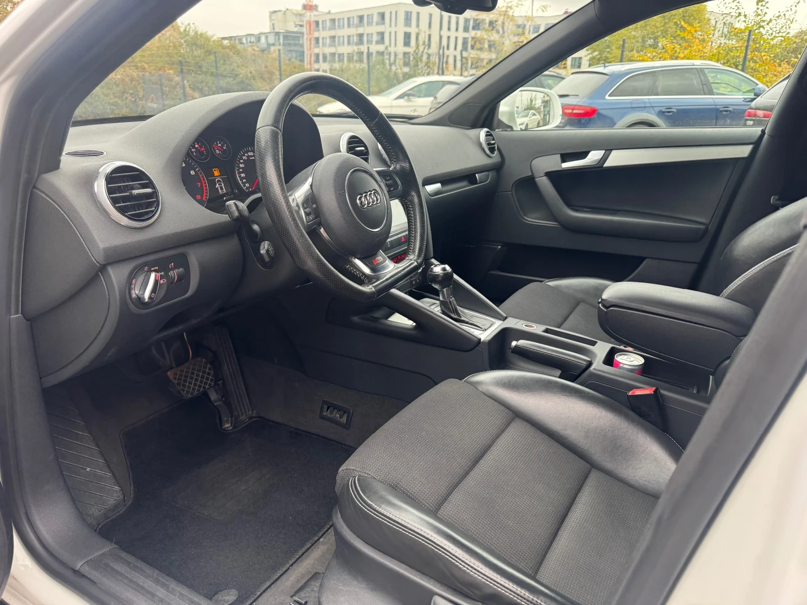 Audi A3 2.0T s-line , снимка 5 - Автомобили и джипове - 56725235