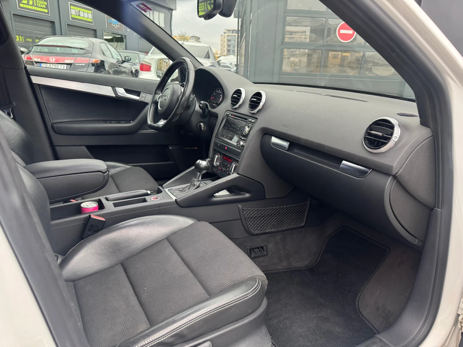 Audi A3 2.0T s-line , снимка 7 - Автомобили и джипове - 56725235