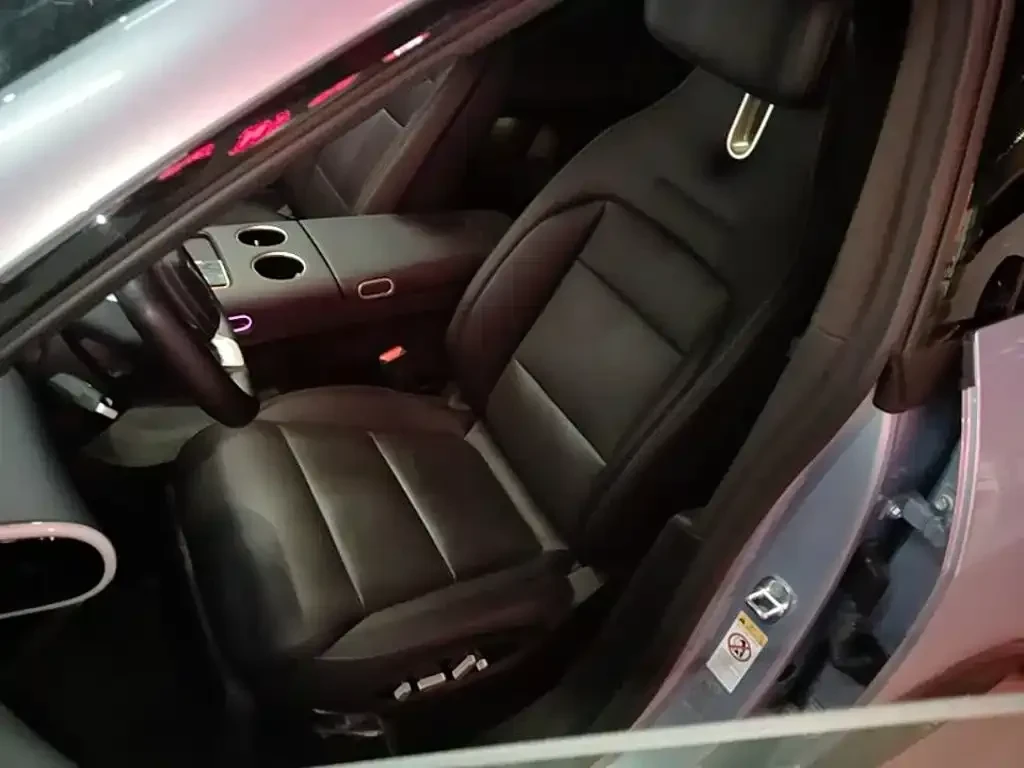 Avatr 07 Max Pure Electric  AWD | Mobile.bg � ����������� 16