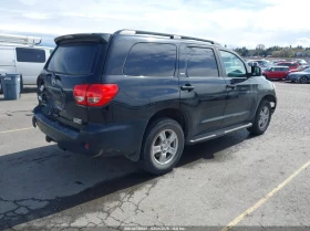 Toyota Sequoia Sr5 5.7L V8, снимка 4