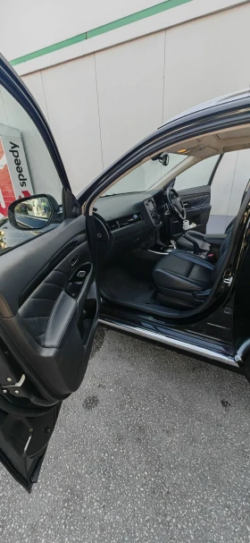Mitsubishi Outlander 2.0 PHEV , снимка 13