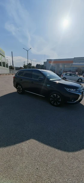 Mitsubishi Outlander 2.0 PHEV , снимка 2