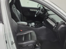 Volvo XC40 CORE * * CARFAX * * АВТО КРЕДИТ * *  - 24100 € / 47135.50 лв. - 18558519 11