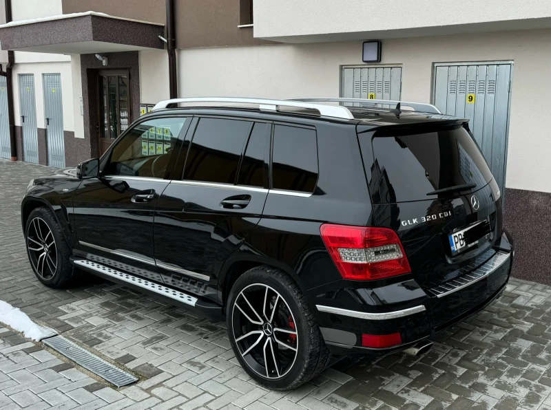 Mercedes-Benz GLK 320 CDI 4 MATIC, снимка 4 - Автомобили и джипове - 48680065