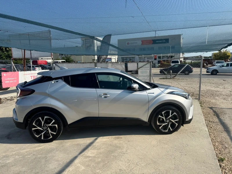 Toyota C-HR 1.8 Hibrid full service history , снимка 8 - Автомобили и джипове - 50714317