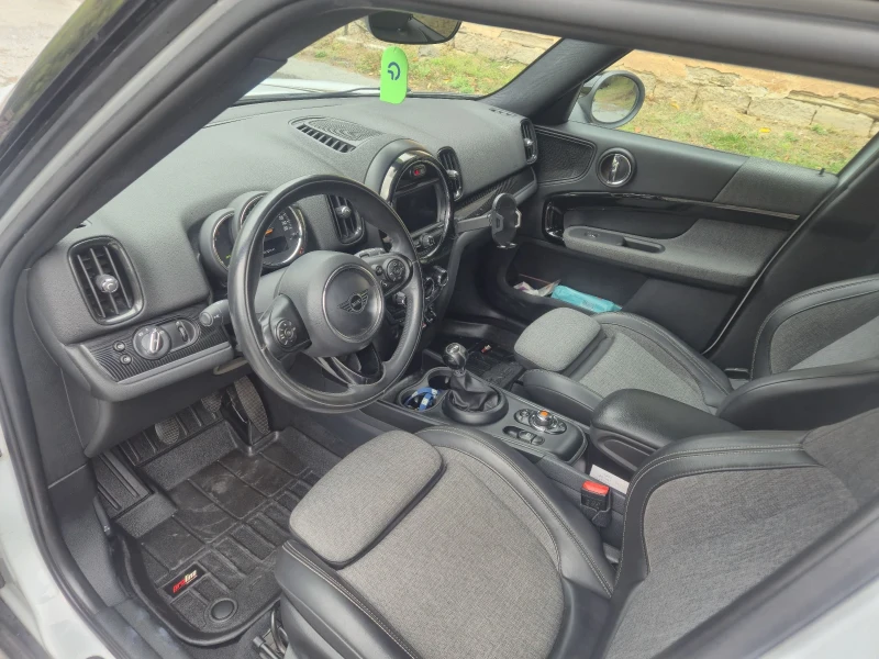 Mini Countryman 2.0D, снимка 11 - Автомобили и джипове - 52104024