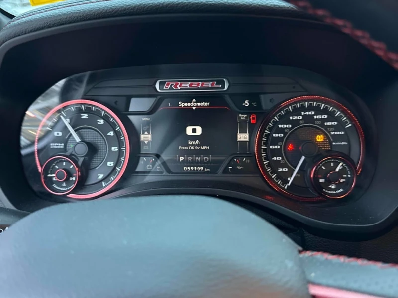 Dodge RAM 1500 * Rebel * CARFAX * БЕЗ ПЪРВОНАЧАЛНА ВНОСКА, снимка 8 - Автомобили и джипове - 53024144