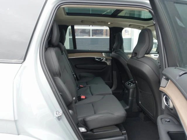 Volvo Xc90 T8 AWD Ultra Dark - изображение 9