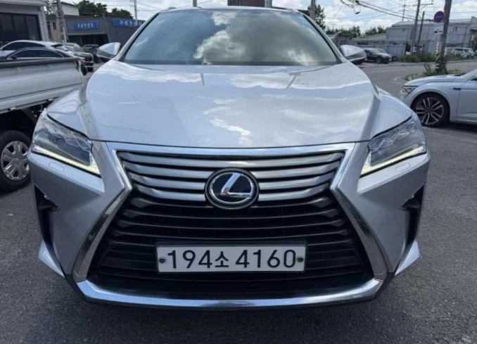 Lexus RX HUD* BLIND SPOT* ЕЛ. БАГАЖНИК* ЛЮК* КРАЙНА ЦЕНА, снимка 2 - Автомобили и джипове - 55496173