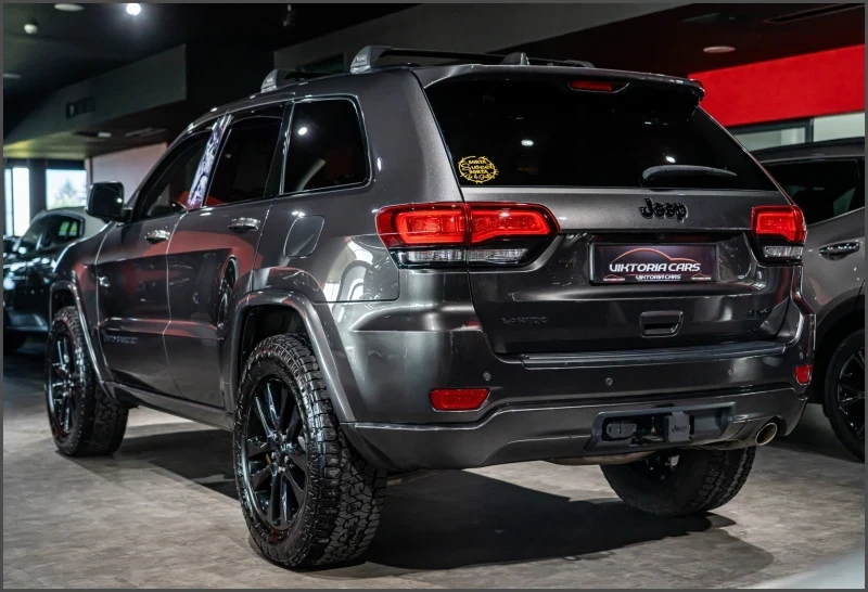 Jeep Grand cherokee Laredo, снимка 4 - Автомобили и джипове - 56075550