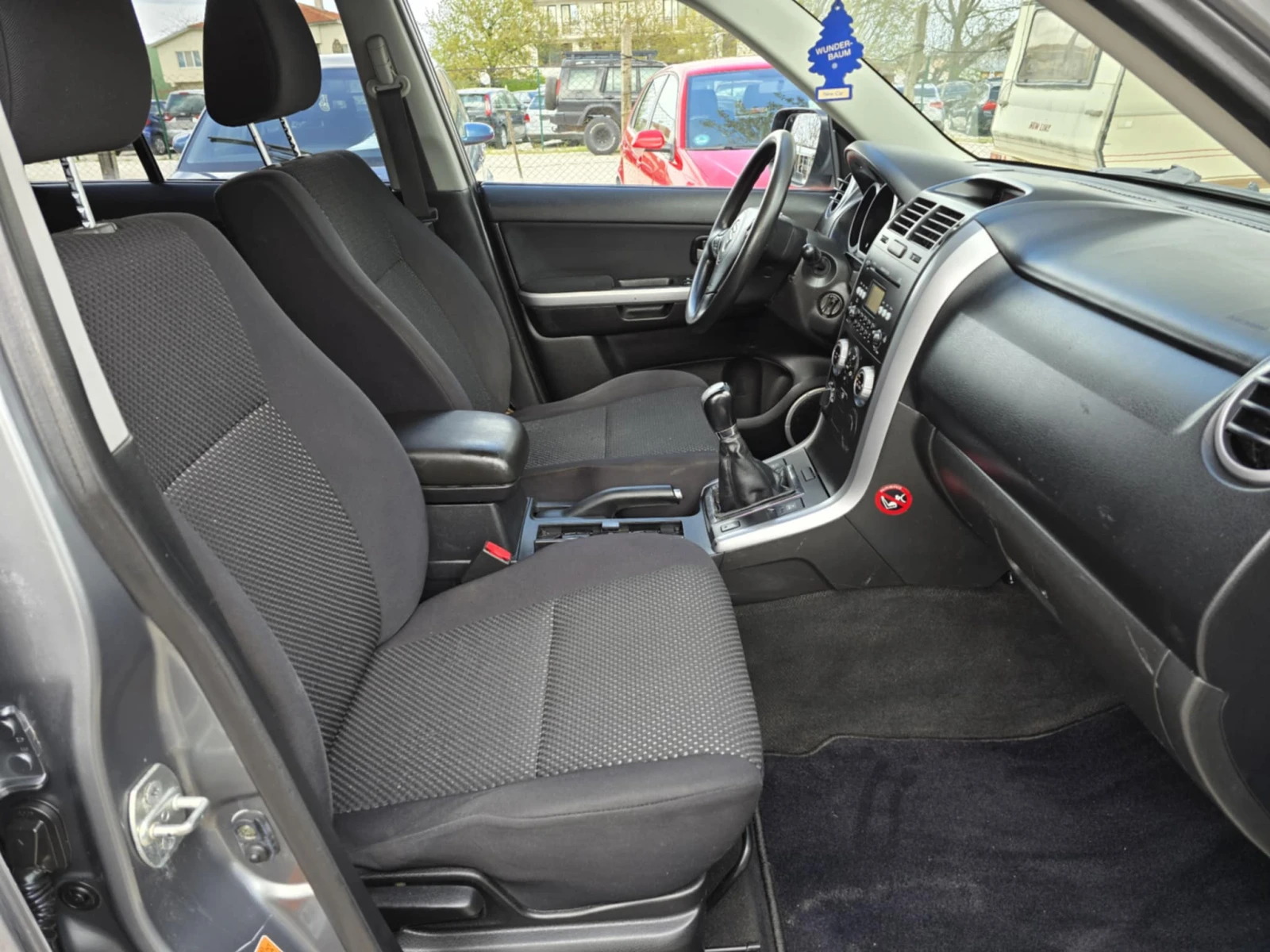 Suzuki Grand vitara 2.0i 140к.с 4Х4 - изображение 10