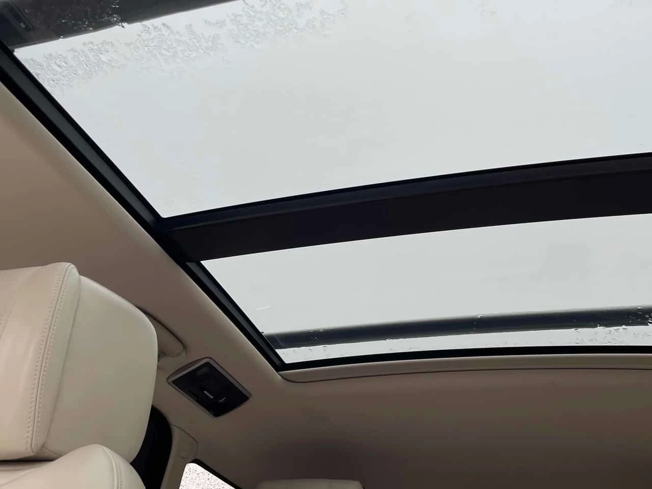 Land Rover Range rover * V8 Supercharged SWB * 2 КЛЮЧА* ПОДГРЕВ* KEYLESS*, снимка 11 - Автомобили и джипове - 53803543