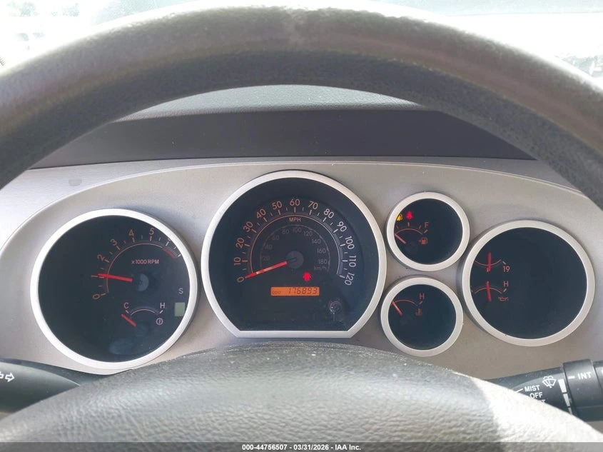 Toyota Sequoia Sr5 5.7L V8, снимка 7 - Автомобили и джипове - 54248852