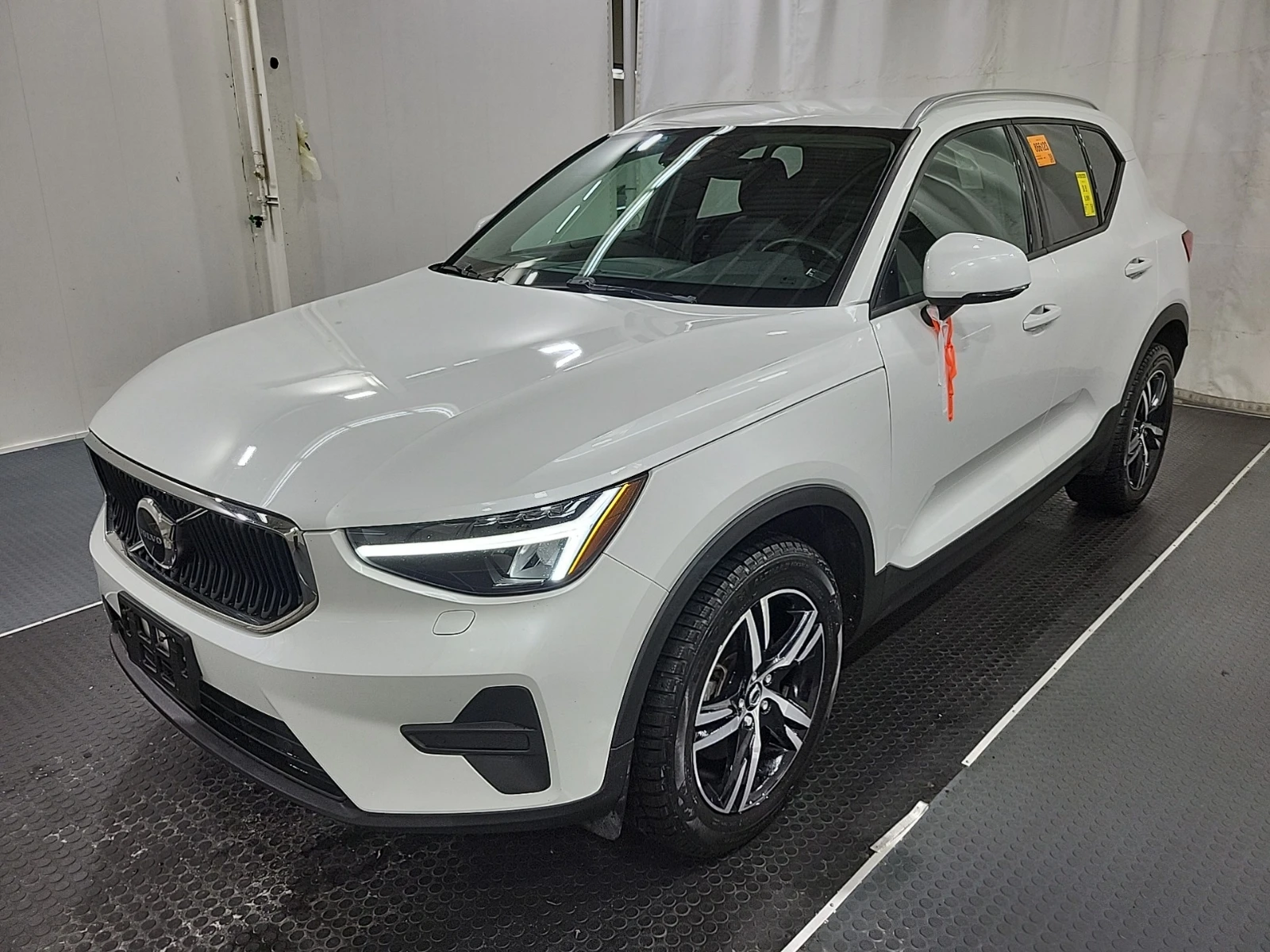 Volvo XC40 CORE * * CARFAX * * ���� ������ * *  | Mobile.bg � ����������� 1