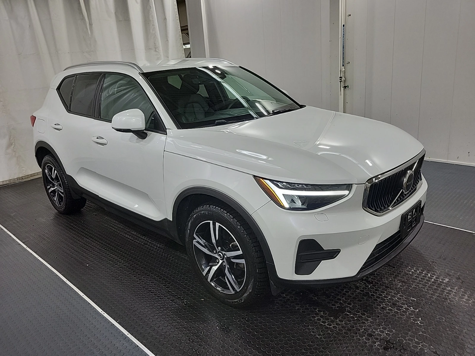 Volvo XC40 CORE * * CARFAX * * ���� ������ * *  | Mobile.bg � ����������� 2
