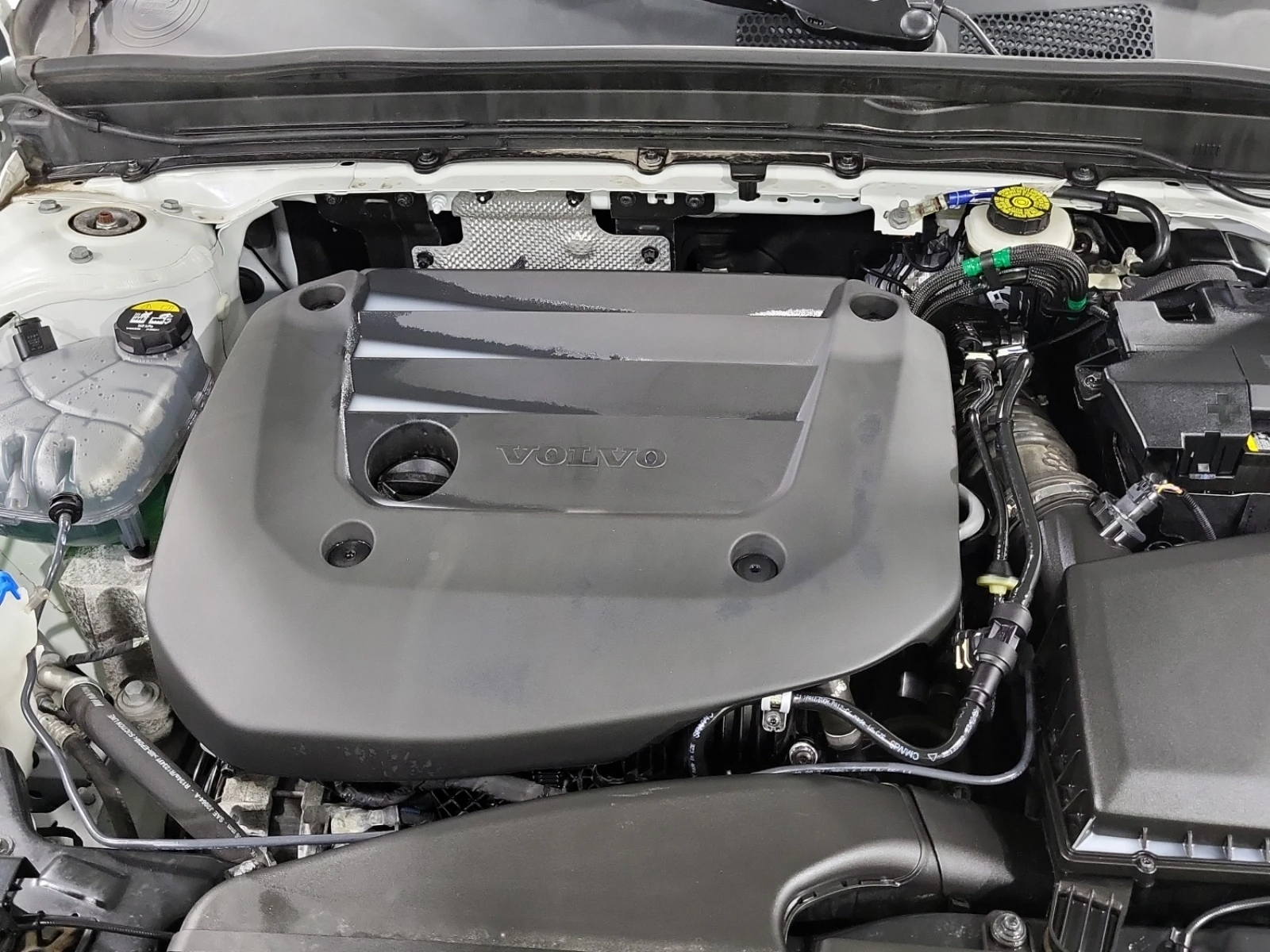 Volvo XC40 CORE * * CARFAX * * ���� ������ * *  | Mobile.bg � ����������� 14