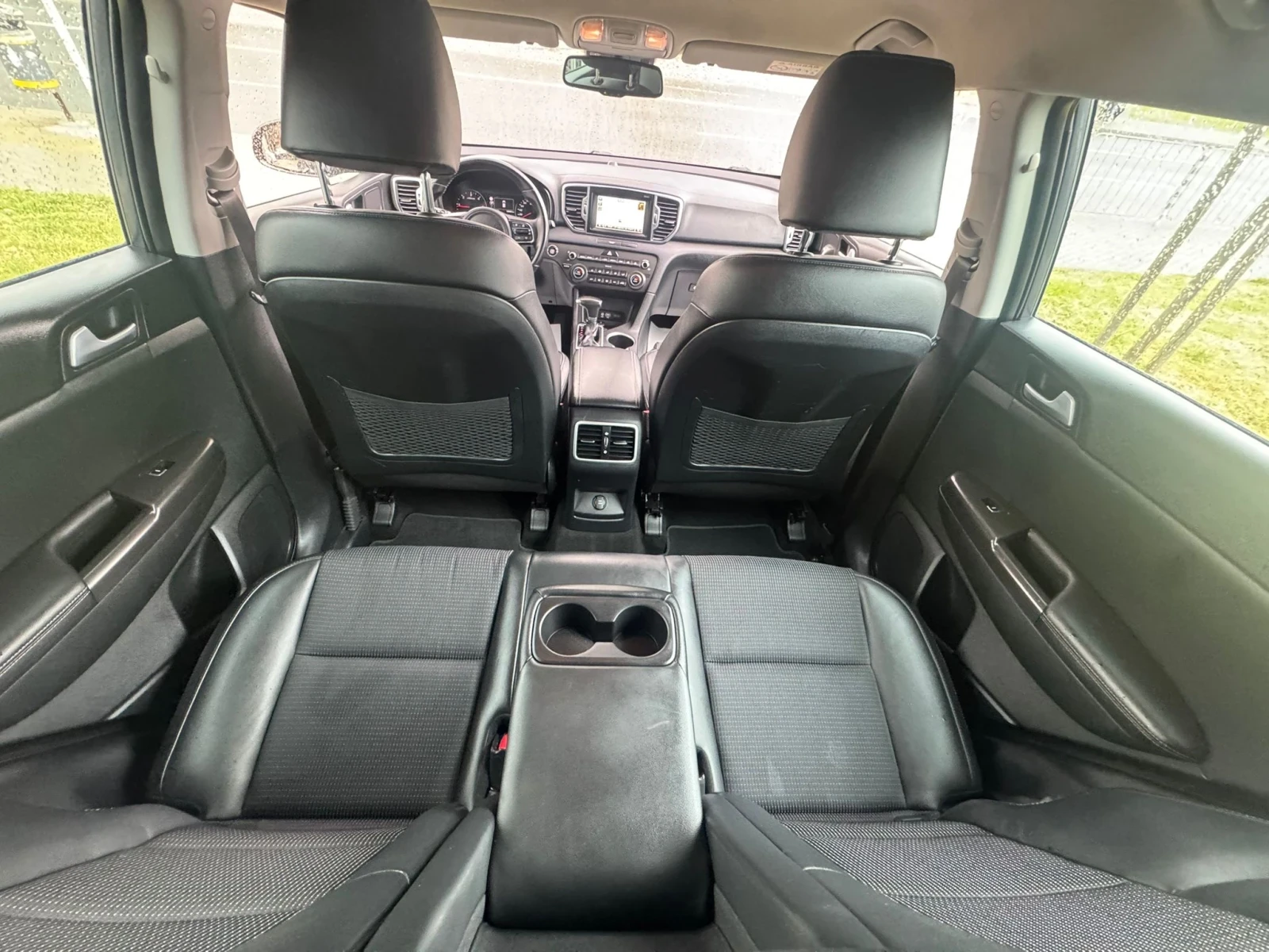 Kia Sportage 2.0CRDi/4x4/TOP, снимка 11 - Автомобили и джипове - 54477995