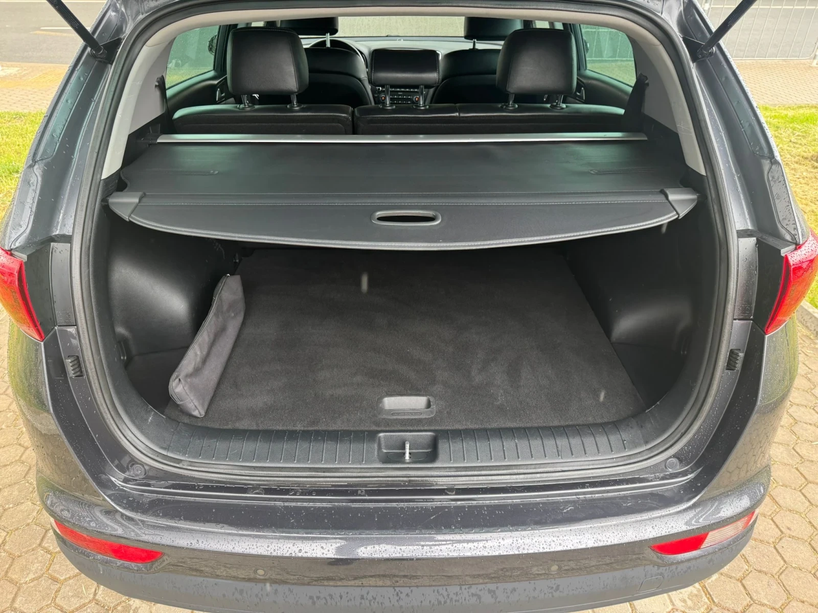 Kia Sportage 2.0CRDi/4x4/TOP, снимка 16 - Автомобили и джипове - 54477995