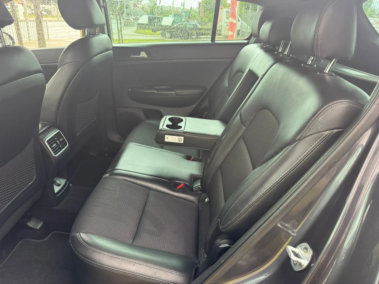 Kia Sportage 2.0CRDi/4x4/TOP, снимка 15 - Автомобили и джипове - 54477995
