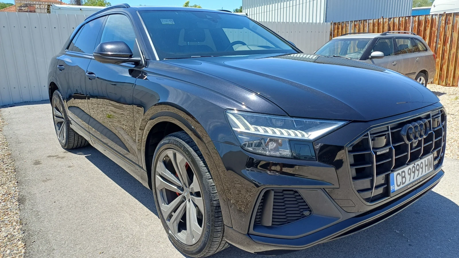 Audi Q8 50TDi S-LINE Подгрев/B&O/3DКамера/Вакуум/, снимка 5 - Автомобили и джипове - 54724150