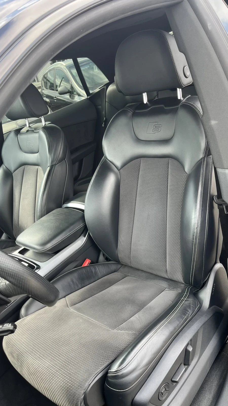 Audi Q8 50TDi S-LINE Подгрев/B&O/3DКамера/Вакуум/, снимка 10 - Автомобили и джипове - 54724150