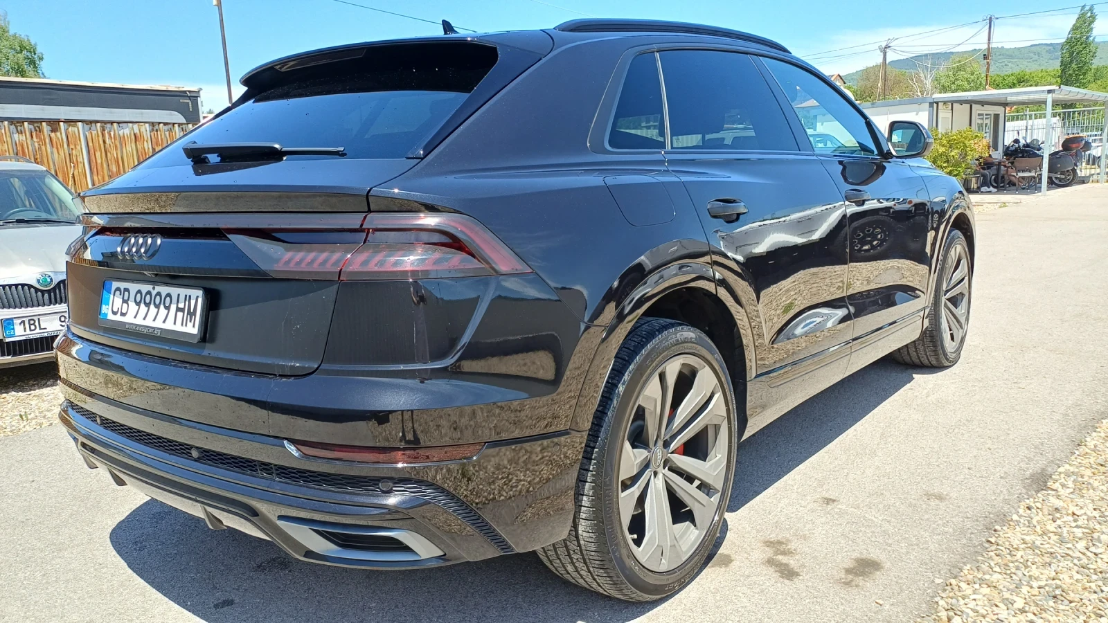 Audi Q8 50TDi S-LINE Подгрев/B&O/3DКамера/Вакуум/, снимка 7 - Автомобили и джипове - 54724150