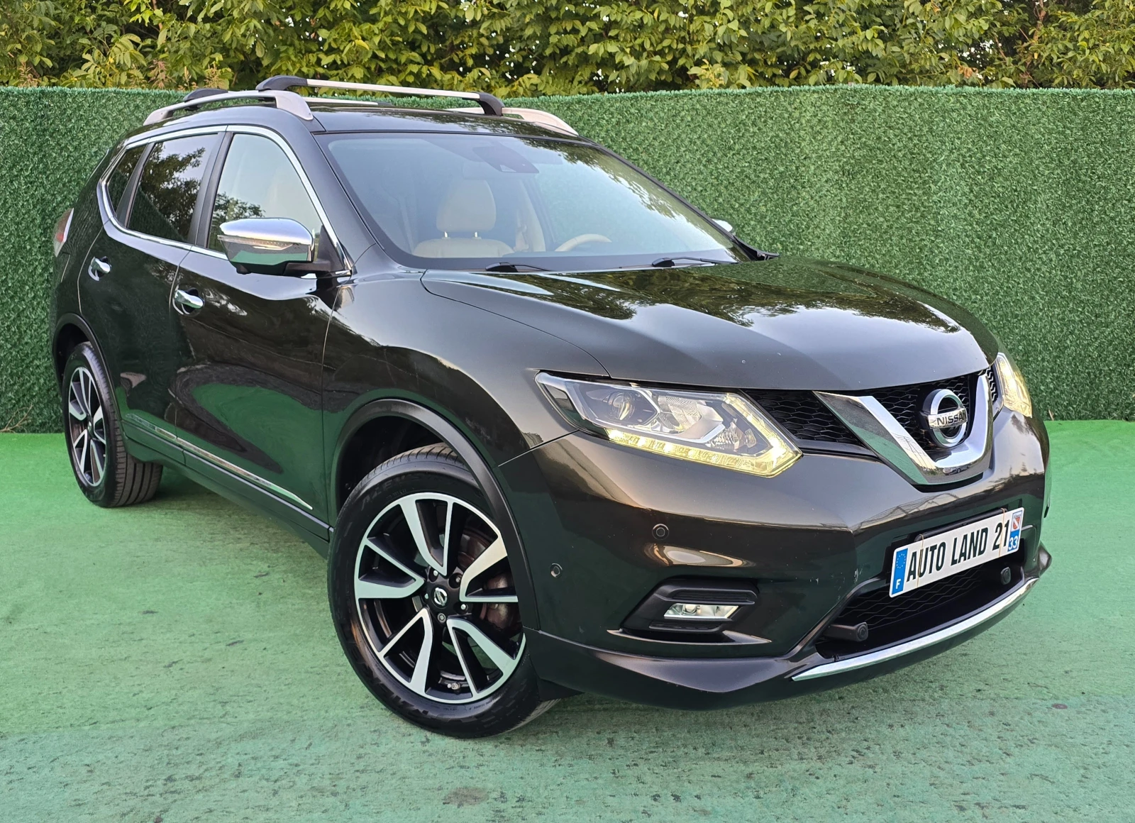 Nissan X-trail 1.6dci* 131кс* 4x4* Панорама* 360-камера* Кожа, снимка 3 - Автомобили и джипове - 55093976