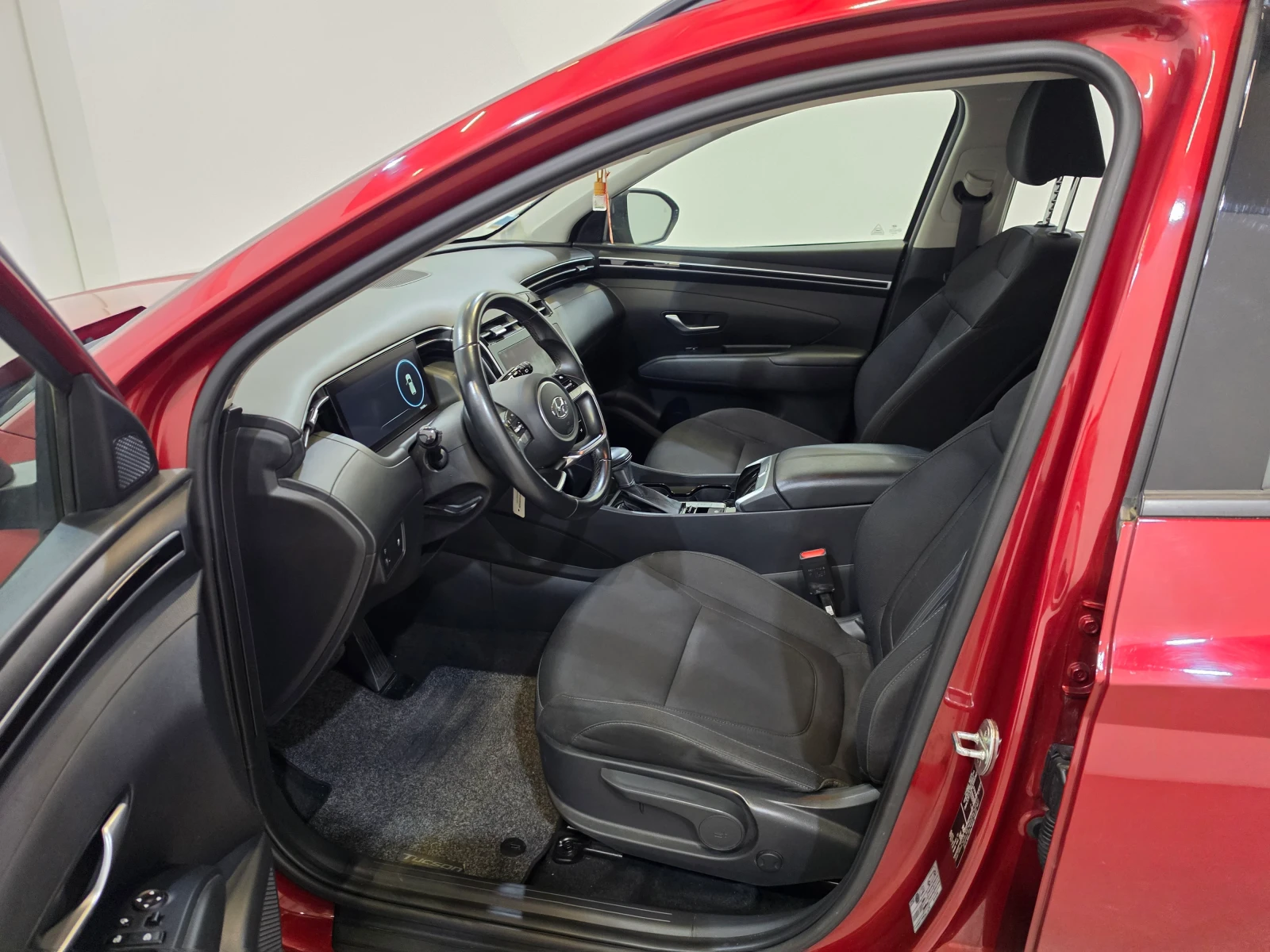 Hyundai Tucson 1.6 CRDI Mild-Hybrid Aut. LED Virtual Navi , снимка 4 - Автомобили и джипове - 55136130