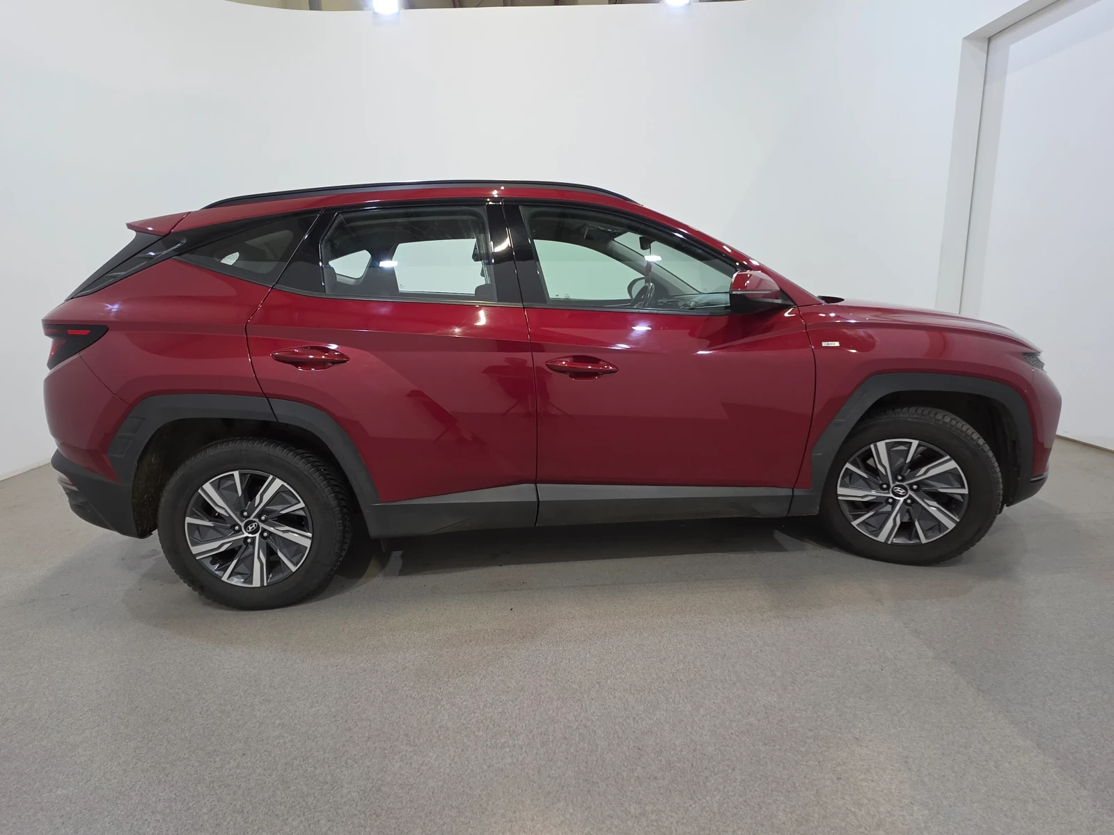 Hyundai Tucson 1.6 CRDI Mild-Hybrid Aut. LED Virtual Navi , снимка 6 - Автомобили и джипове - 55136130