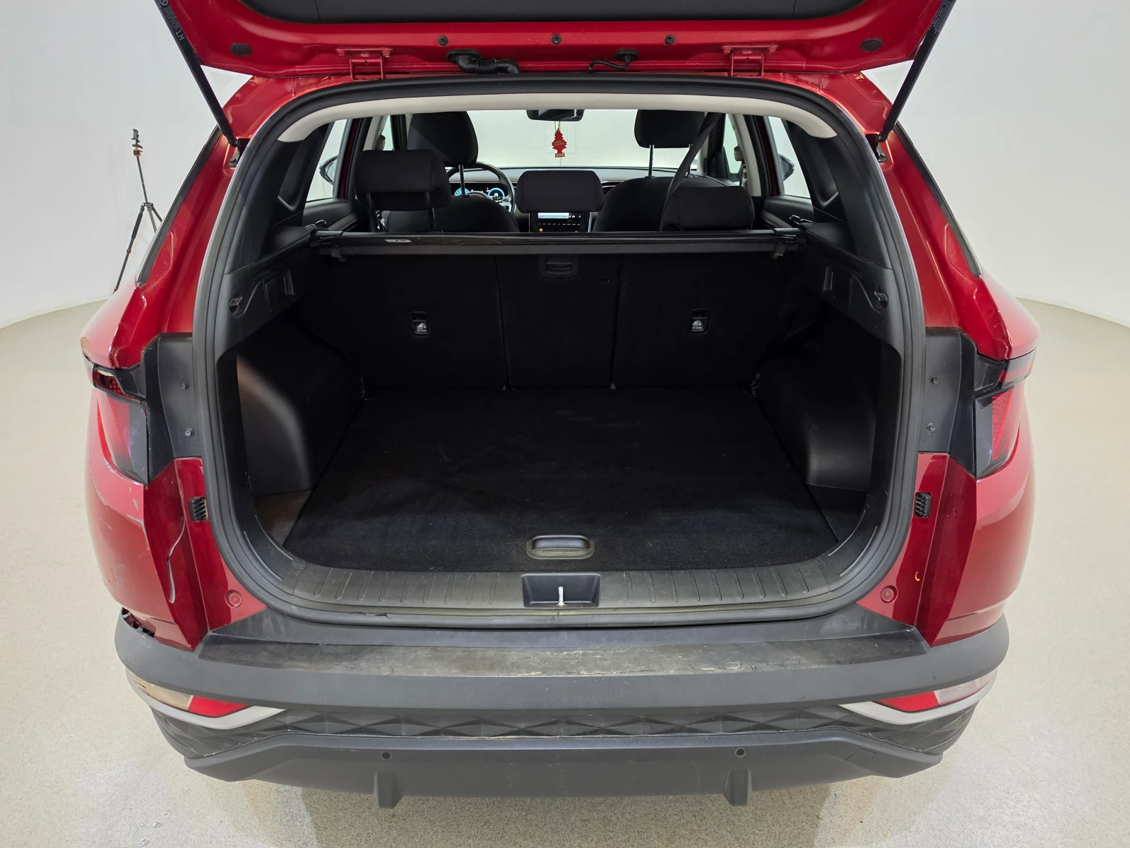 Hyundai Tucson 1.6 CRDI Mild-Hybrid Aut. LED Virtual Navi , снимка 11 - Автомобили и джипове - 55136130