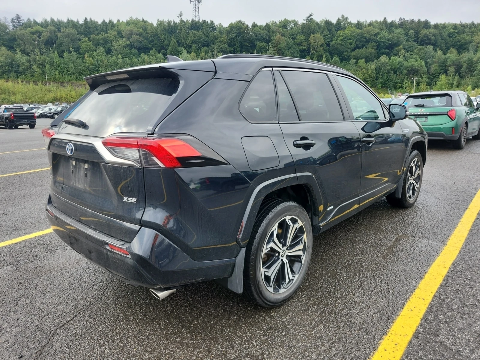 Toyota Rav4 PRIME* XSE * АВТОКРЕДИТ БЕЗ ПЪРВОНАЧАЛНА ВНОСКА* , снимка 3 - Автомобили и джипове - 55808468