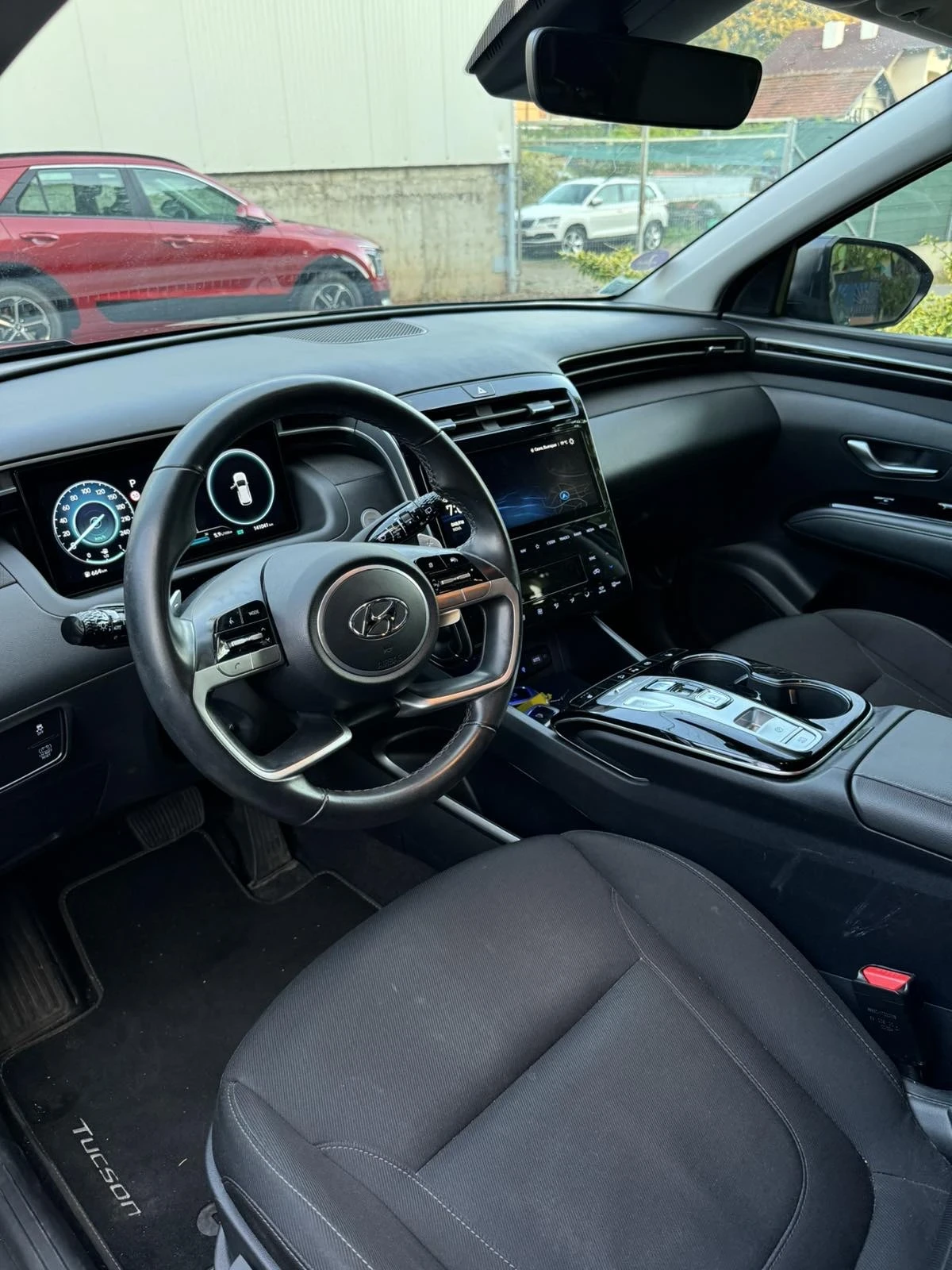 Hyundai Tucson 1.6T-GDI HEV 230hp  2023, история, снимка 9 - Автомобили и джипове - 55837500
