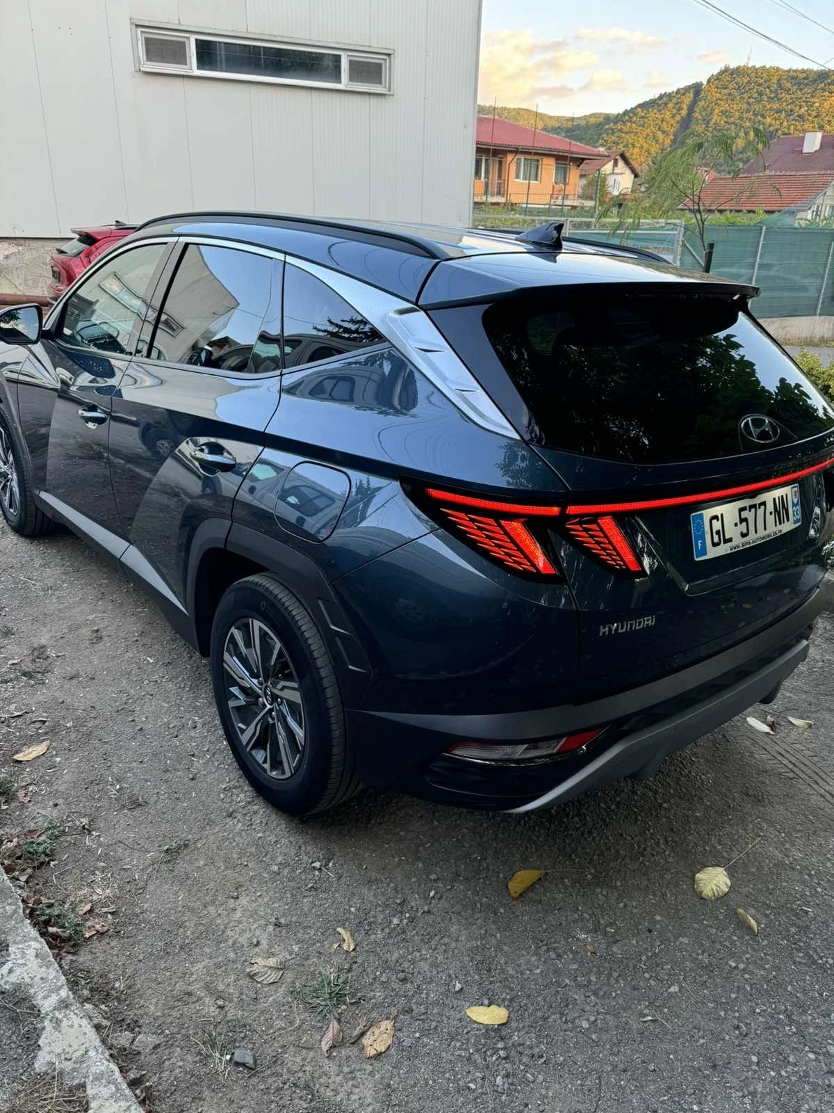 Hyundai Tucson 1.6T-GDI HEV 230hp  2023, история, снимка 4 - Автомобили и джипове - 55837500